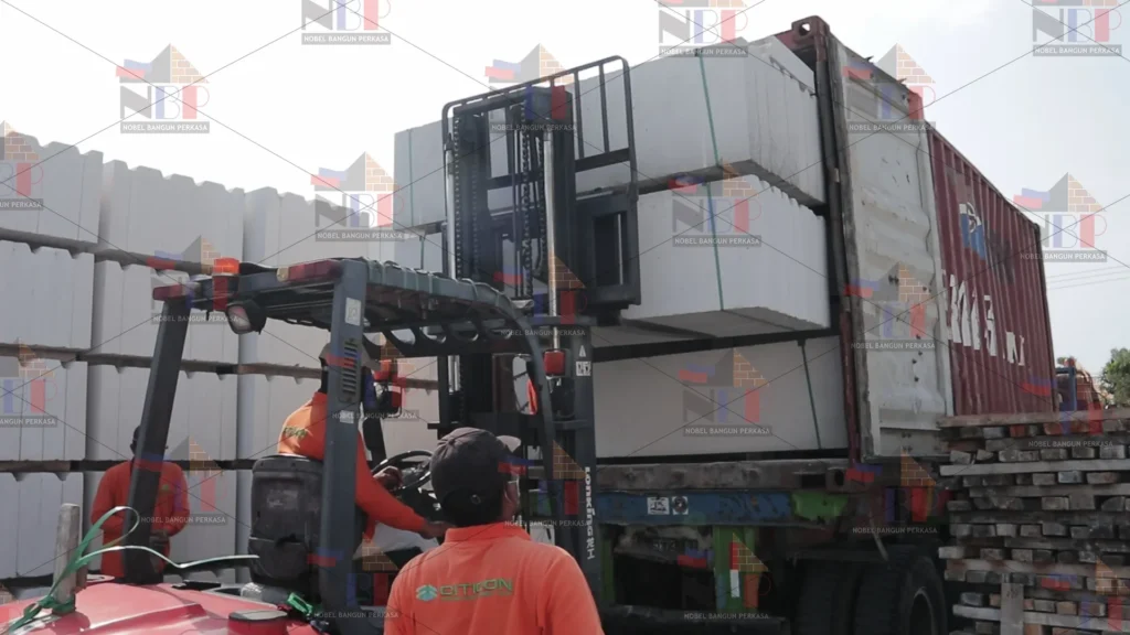 pengiriman panel lantai 10